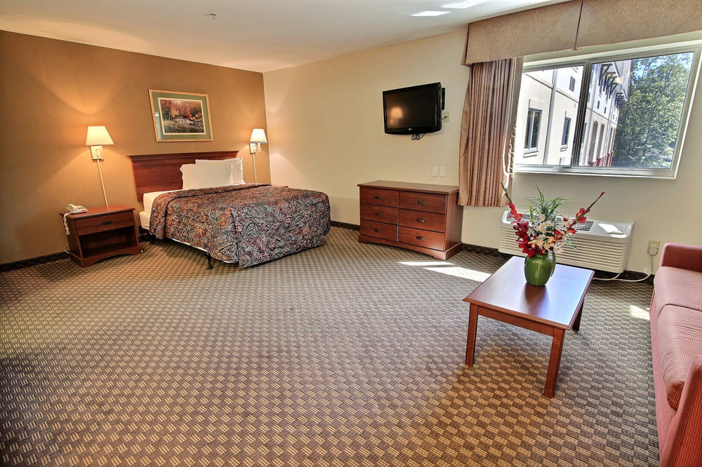 Crestwood Suites Of Newport News Eksteriør bilde