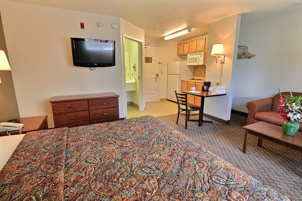 Crestwood Suites Of Newport News Eksteriør bilde